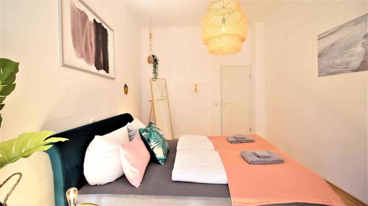 Homie Stay Schiestlstrasse - Moderne Altbauapartments, Nahe Stadtzentrum & Weinberge Βίρτσμπουργκ Εξωτερικό φωτογραφία