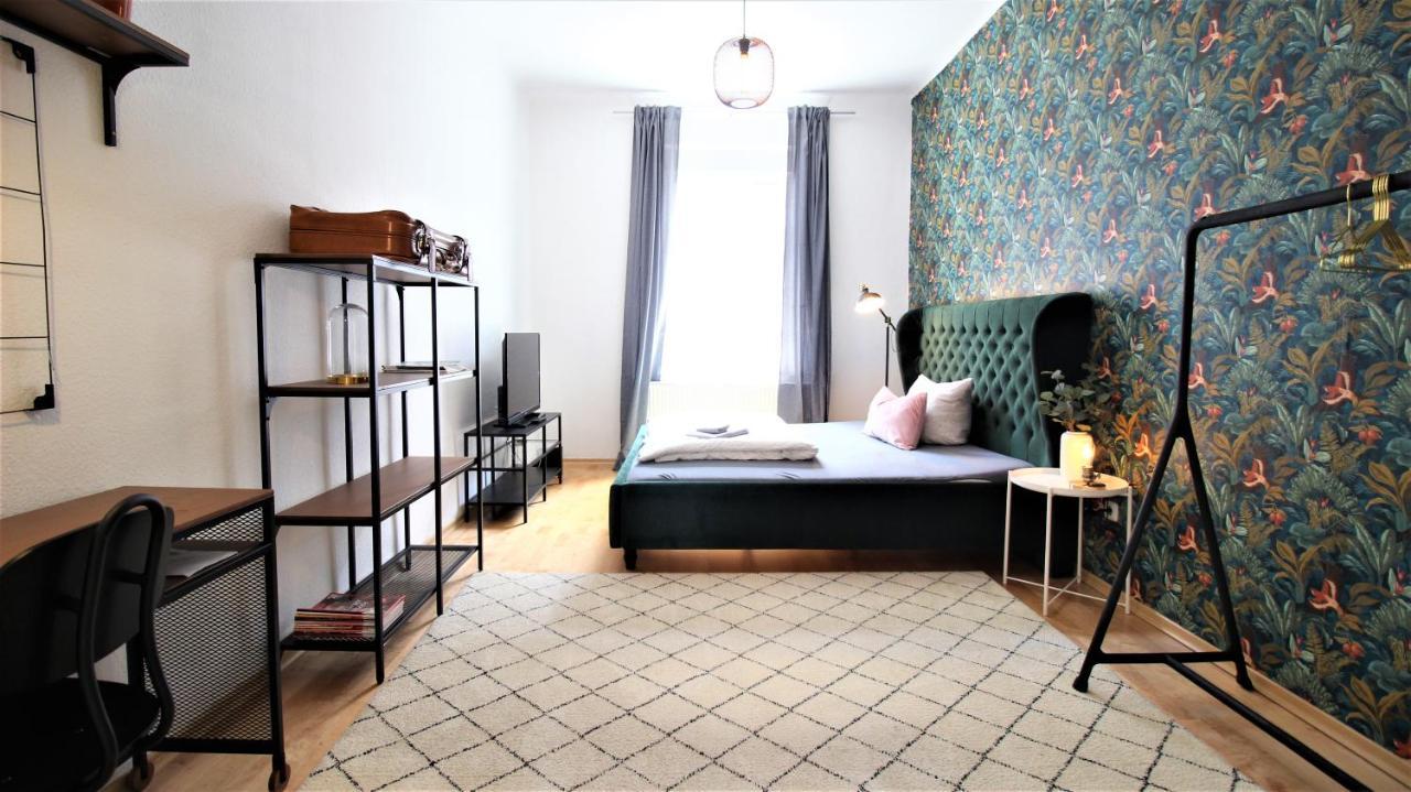 Homie Stay Schiestlstrasse - Moderne Altbauapartments, Nahe Stadtzentrum & Weinberge Βίρτσμπουργκ Εξωτερικό φωτογραφία